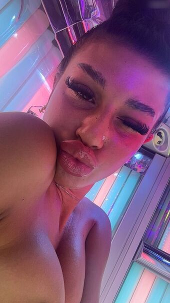 28.leyla