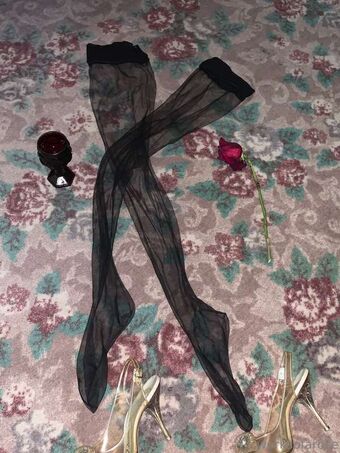 A. Rose Çıplak Sızıntıları OnlyFans Fotoğraf 10