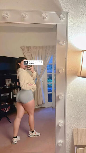 Aayalaaa Çıplak Sızıntıları OnlyFans Fotoğraf 2