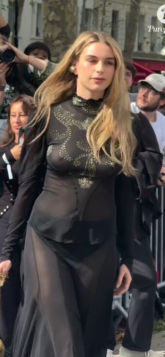 Adele Castillon Çıplak Sızıntıları OnlyFans Fotoğraf 23
