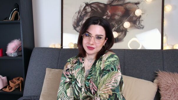 Adele Handy Çıplak Sızıntıları OnlyFans Fotoğraf 1