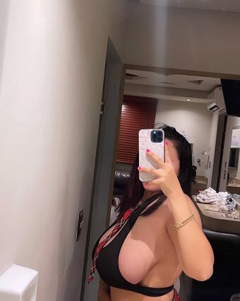 Aileth Çıplak Sızıntıları OnlyFans Fotoğraf 8
