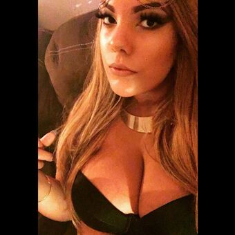 AlexisFoxx Çıplak Sızıntıları OnlyFans Fotoğraf 1