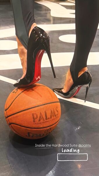 Allie Clifton Çıplak Sızıntıları OnlyFans Fotoğraf 8