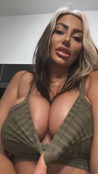 Amelia Sofia Çıplak Sızıntıları OnlyFans Fotoğraf 1