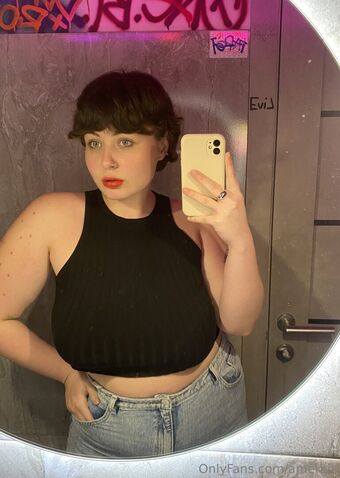 ameriya Çıplak Sızıntıları OnlyFans Fotoğraf 15