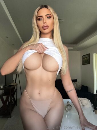 Andreana Bircanin Çıplak Sızıntıları OnlyFans Fotoğraf 1