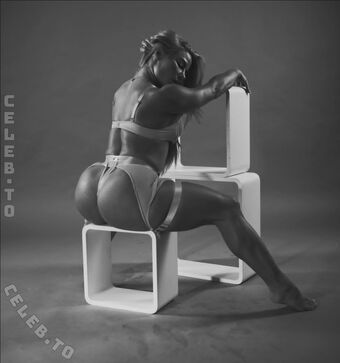 andreaschaerer Çıplak Sızıntıları OnlyFans Fotoğraf 72