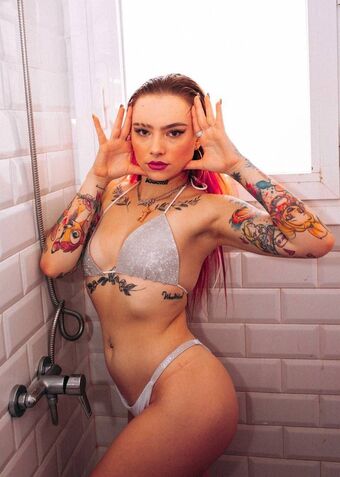 Angie Corine Çıplak Sızıntıları OnlyFans Fotoğraf 12