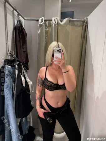 Anna Blum Çıplak Sızıntıları OnlyFans Fotoğraf 19