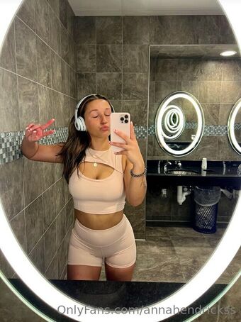 annahendrickss Çıplak Sızıntıları OnlyFans Fotoğraf 33