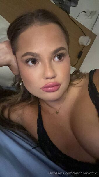 annaprivatee