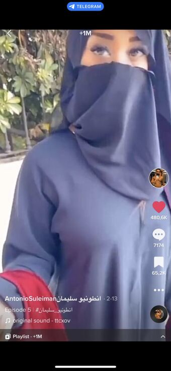 Antonio Suleiman Niqab