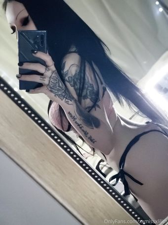 ariaa_asylum