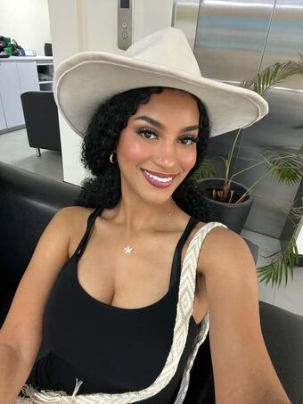 Ashrmx Çıplak Sızıntıları OnlyFans Fotoğraf 1