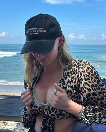 Astrid S