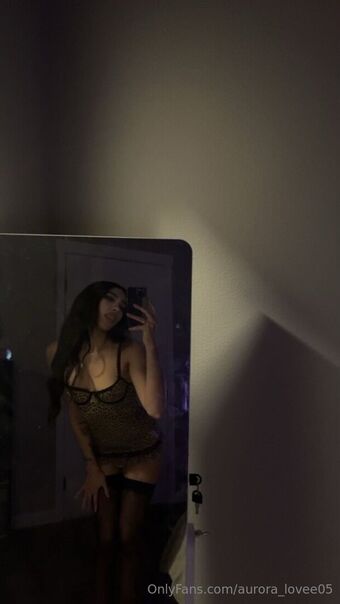 aurora_lovee05
