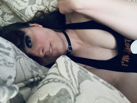 Ava Shade