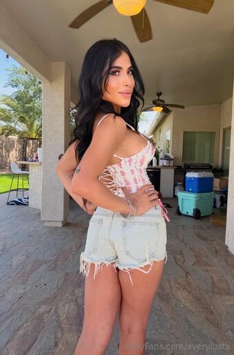averylustx Çıplak Sızıntıları OnlyFans Fotoğraf 38