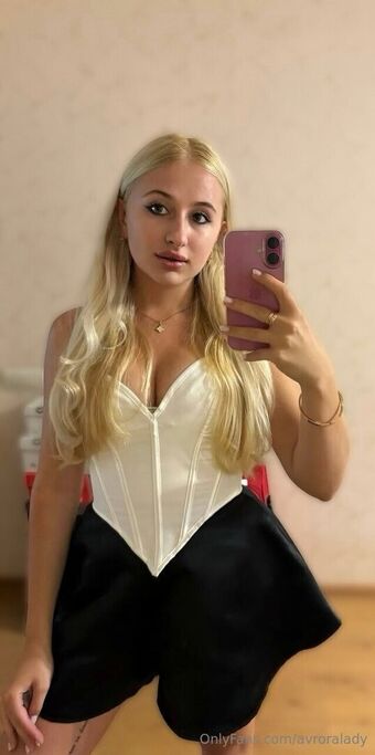 avroralady Çıplak Sızıntıları OnlyFans Fotoğraf 35