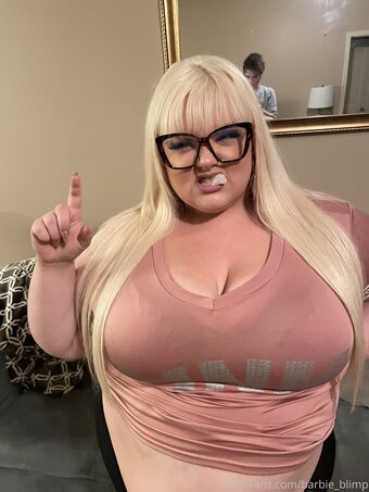 barbie_blimp