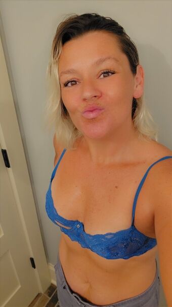 Basedmama Çıplak Sızıntıları OnlyFans Fotoğraf 11