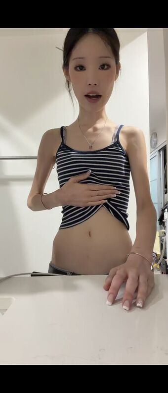 Beesobased Çıplak Sızıntıları OnlyFans Fotoğraf 2