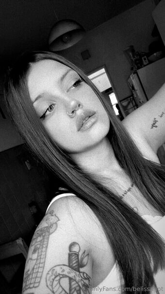 belissaa Çıplak Sızıntıları OnlyFans Fotoğraf 1