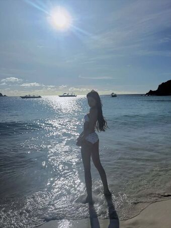 Belle Lim