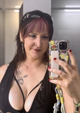 BernhamRoxy Çıplak Sızıntıları OnlyFans Fotoğraf 4