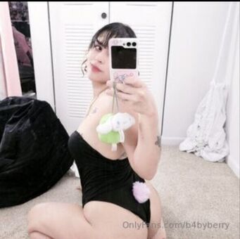 BerryBum Çıplak Sızıntıları OnlyFans Fotoğraf 13