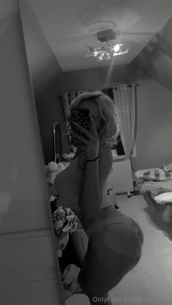 bertyhora Çıplak Sızıntıları OnlyFans Fotoğraf 20