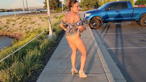 BikiniMilfMom55 Çıplak Sızıntıları OnlyFans Fotoğraf 14