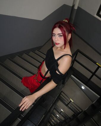 BINI Çıplak Sızıntıları OnlyFans Fotoğraf 13
