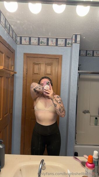 bombshellbethany