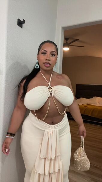 Bri Ballesteros