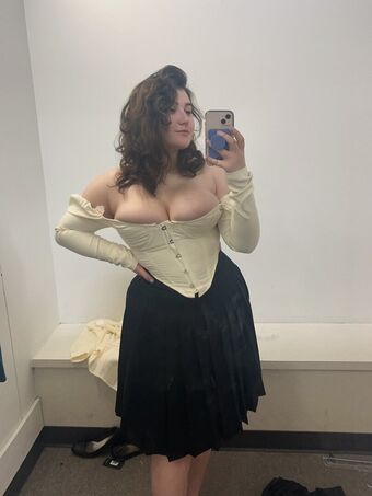 Broonling Çıplak Sızıntıları OnlyFans Fotoğraf 3