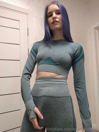 bunnyblondee