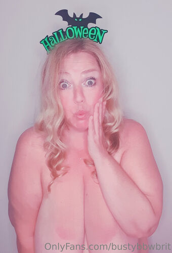 bustybbwbrit