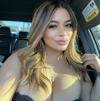 Cassandra Soo