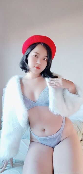 Cee_Cee24