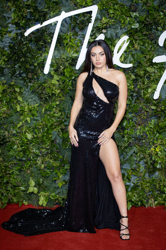 Charli-xcx