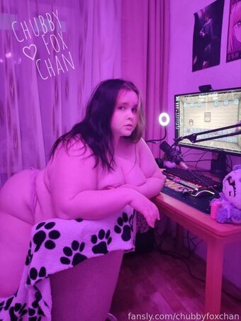 ChubbyFoxChan Çıplak Sızıntıları OnlyFans Fotoğraf 12