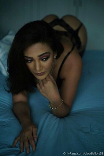 Claudia Llort Çıplak Sızıntıları OnlyFans Fotoğraf 4