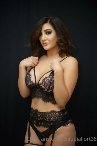 Claudia Llort Çıplak Sızıntıları OnlyFans Fotoğraf 5