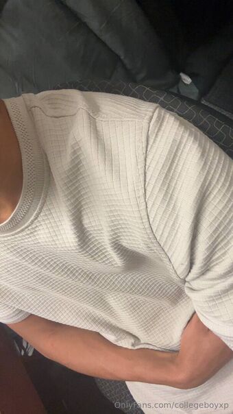 collegeboyxp Çıplak Sızıntıları OnlyFans Fotoğraf 2