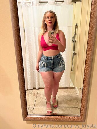 Curvy_Krysta