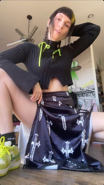 Dani Thorne