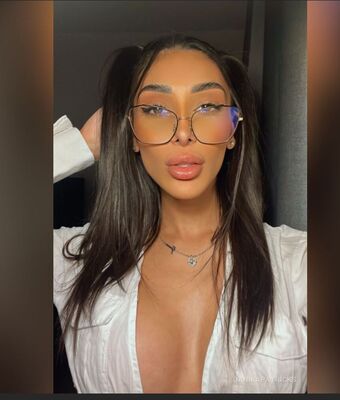 Danika Patrick Çıplak Sızıntıları OnlyFans Fotoğraf 2