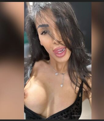Danika Patrick Çıplak Sızıntıları OnlyFans Fotoğraf 10